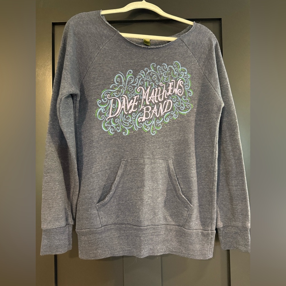 Dave Matthews Band Vintage Heather Gray Women's Sweatshirt with Graphic Design